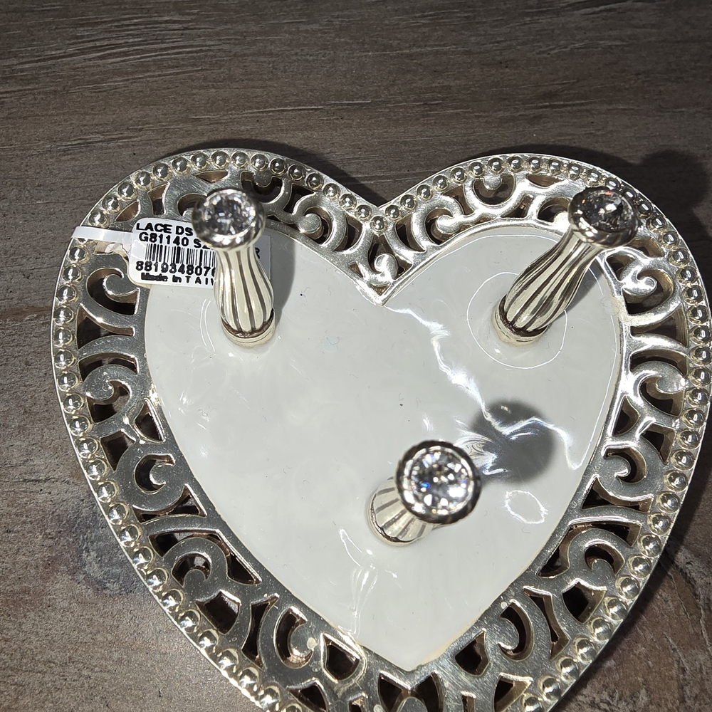 BRIGHTON RING AND RING HOLDER - Picture 4 of 7